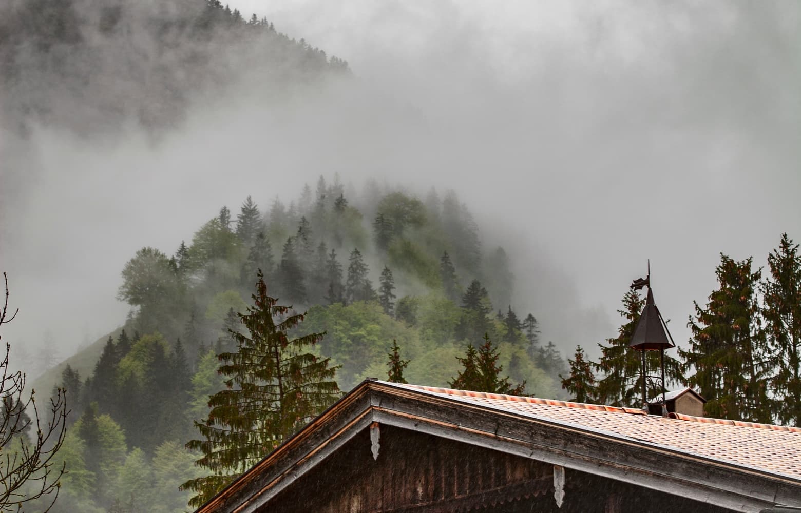 Authentic Bavarian country house with views of the Alps in Upper Bavaria 